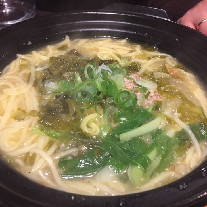 Sopa de carne de cerdo y fideos - Restaurante de Sichuan