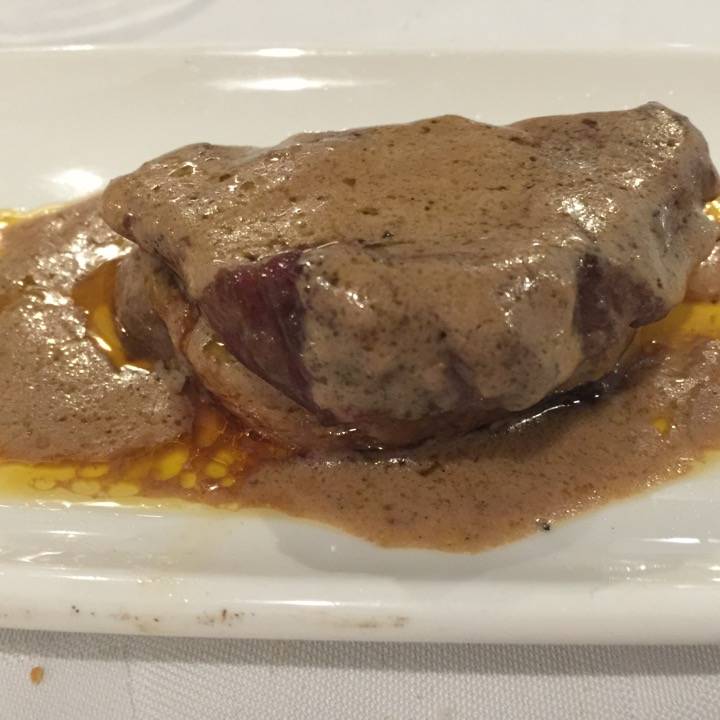 Mini solomillo relleno de foie con trufa - El Padre